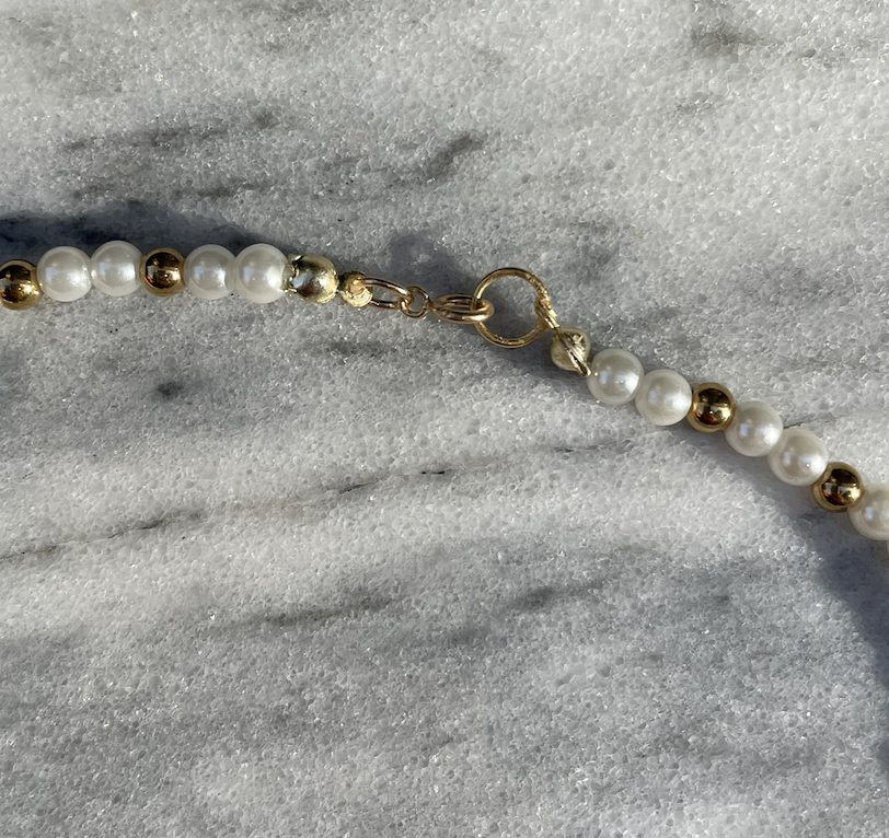 Dot Necklace