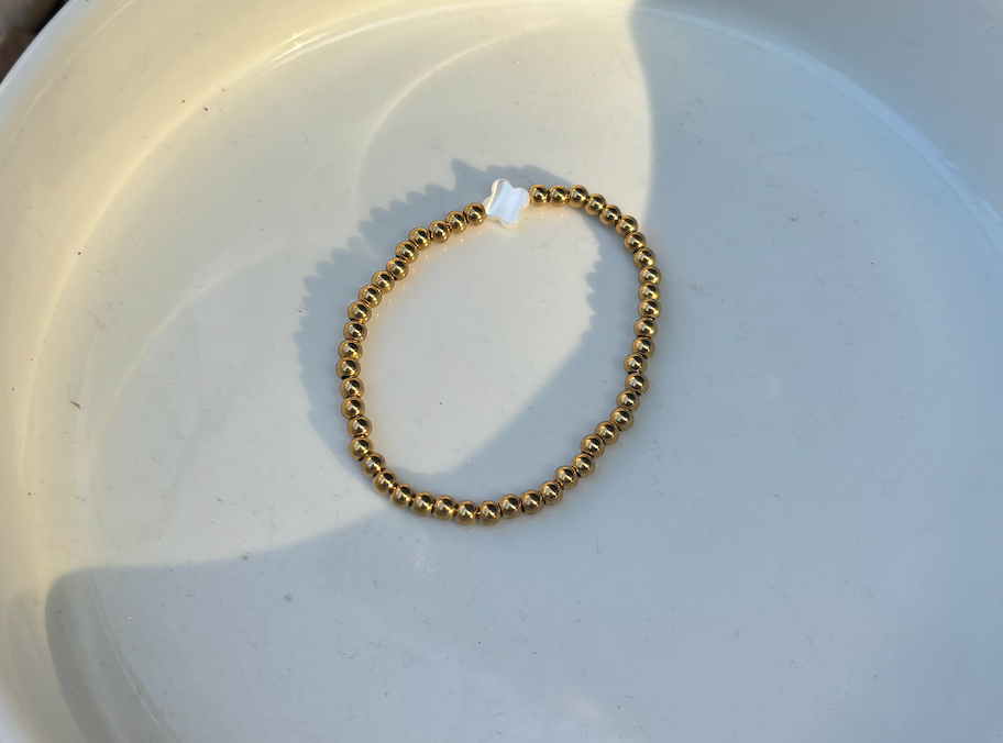 Pearl Clover Bracelet