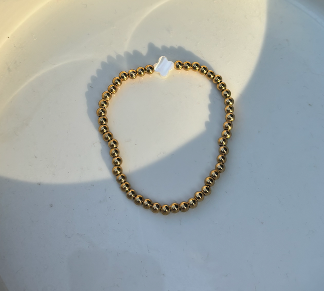 Pearl Clover Bracelet